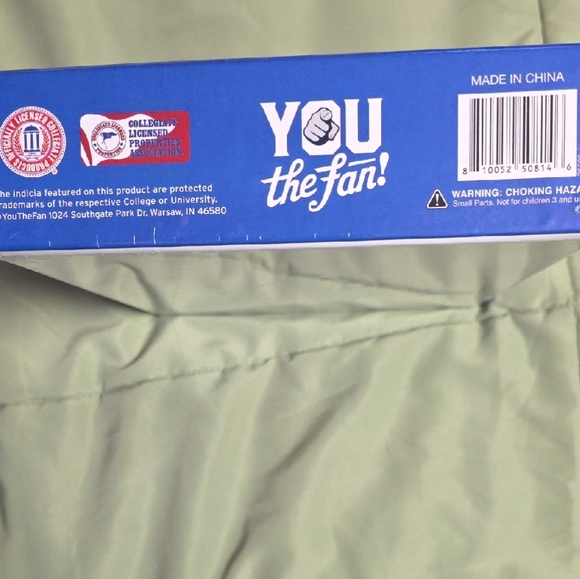 NCAA Kentucky Wildcats Retro 500-Piece Puzzle - Picture 5 of 5